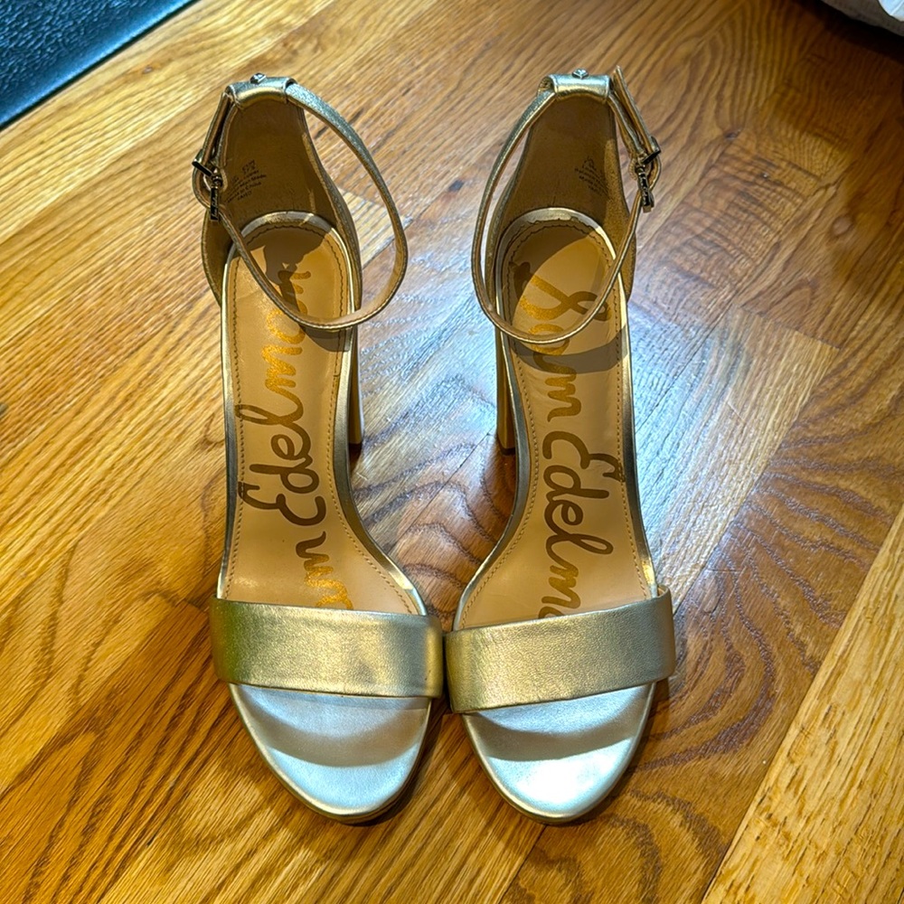 Sam Edelman gold yaro heels, size 7.5